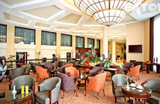 Alabaster Lounge @ Crowne Plaza Nairobi
