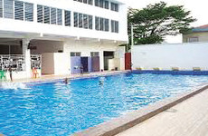 Équinox Fitness – Spa Abidjan