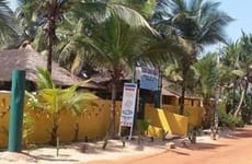 Le Canoé Beach Grand Bassam