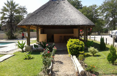 Okavango Roadside Guesthouse Maun