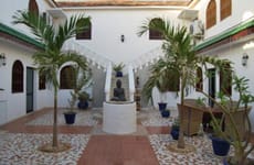 Riad Coté Jardin Saly