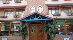 le-chalet-des-roses-3.jpg 3