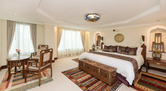 nairobi-serena-hotel-3.jpg 3