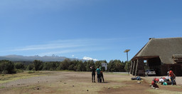 4-days-3-nights-mt-kenya-trekking-sirimon-chogoria-routes-MQslg.jpg 3