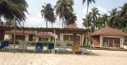 african-queen-lodge-2.jpg 3