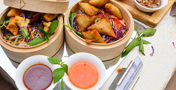 akemi-restauraunt-3.jpg 3
