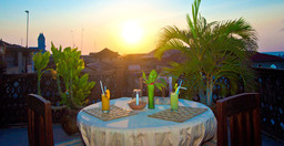 asmini-palace-hotel-aldwu.jpg 1