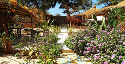auberge-le-pelican-nqSLWHImYW.jpg 1