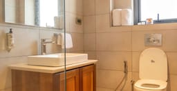 awasi-widows-guest-house-3.jpg 3