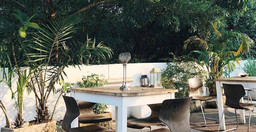 bushman-cafe-J9pNpcUbUY.jpg 2