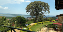 cassia-lodge-and-restaurant-2.jpg 2