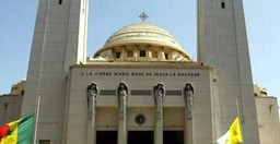cathedrale-du-souvenir-africain-1.jpg 1
