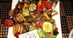 cayenne-restaurant-lounge-1.jpg 1
