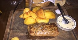 che-cafe-bar-1.jpg 2