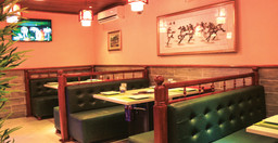 chez-wang-eJsAtbo7hy.jpg 1