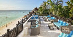 cinnamon-cocktail-bar-3.jpg 3