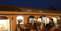complexe-la-pyramide.jpg 1