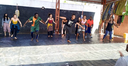 cours-de-danse-africaine-danse-moderne-mzdaF.jpg 3
