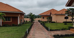 eklofe-bungalows-hotel.jpg 1