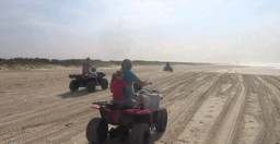 excursions-en-quads-au-lac-rose-tDg2w.jpg 1