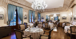 grand-hotel-villa-de-france-Lzrfd.jpg 2