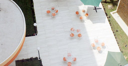grand_hotel_dabidjan-PfL8o.jpg 1