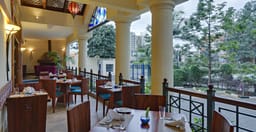 heron-court-hotel-3.jpg 3