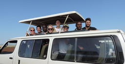 hot-air-balloon-safari-in-masai-mara-kenya-package-jZdP0.jpg 1