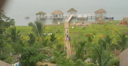 hotel-chataeu-du-lac-NNV8r.jpg 2