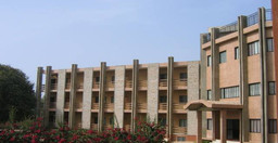 hotel-de-la-donga.jpg 1