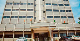 hotel-du-stade-eVWis.jpg 2