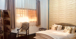 hotel-la-licorne-2.jpg 2