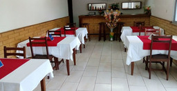 hotel-la-reserve-v8FDj.jpg 1