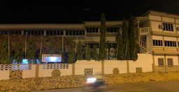 hotel-le-quasar.jpg 1
