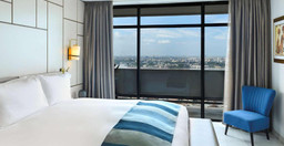 hotel-pullman-L1RUhSV4rI.jpg 3