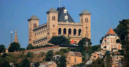 ivato-hotel-3.jpg 3