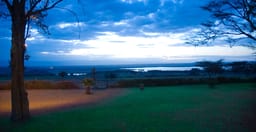 jacaranda-lake-elementaita-lodge-3.jpg 3