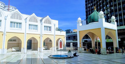 jamia-mosque.jpg 1