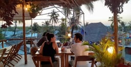 kiddos-cafe-3.jpg 3