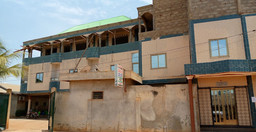 la-canadienne-hotel-1.jpg 2
