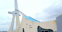 la-cathedrale-saint-paul-dabidjan-657a3dd51b18a.jpg 1