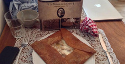 la-maison-de-la-crepe-la-maison-de-la-crepe-2.jpg 2