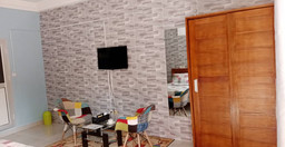 la-nouvelle-villa-des-hotes-LeFSRufAvx.jpg 1