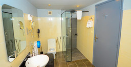 le-grand-mellis-hotel-spa-3.jpg 3