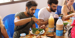 les-femmes-atchans-cuisinent-vegetarien-5OmSMH30WT.jpeg 3