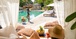lion-in-the-sun-retreat-3.jpg 3