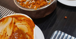 little-hut-indian-restaurant-2.jpg 3