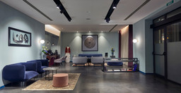 m-suite-hotel-2.jpg 3