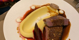 mim-restaurant-2.jpg 3
