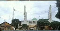 mosquee-de-djougou-1740433715.jpg 1